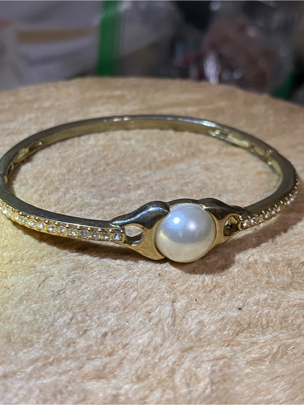 Avon Gold-tone Pearl and Crystal Bangle Bracelet